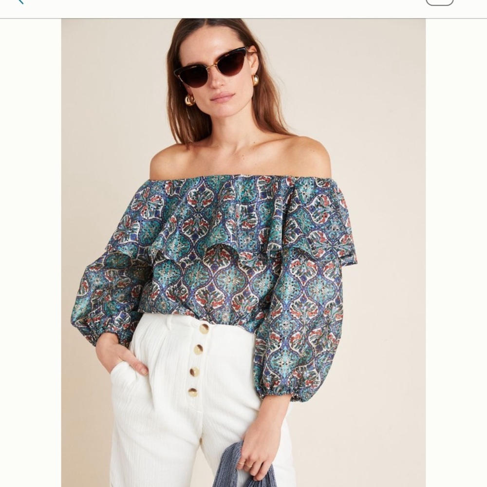 Gorgeous off the shoulder shirt